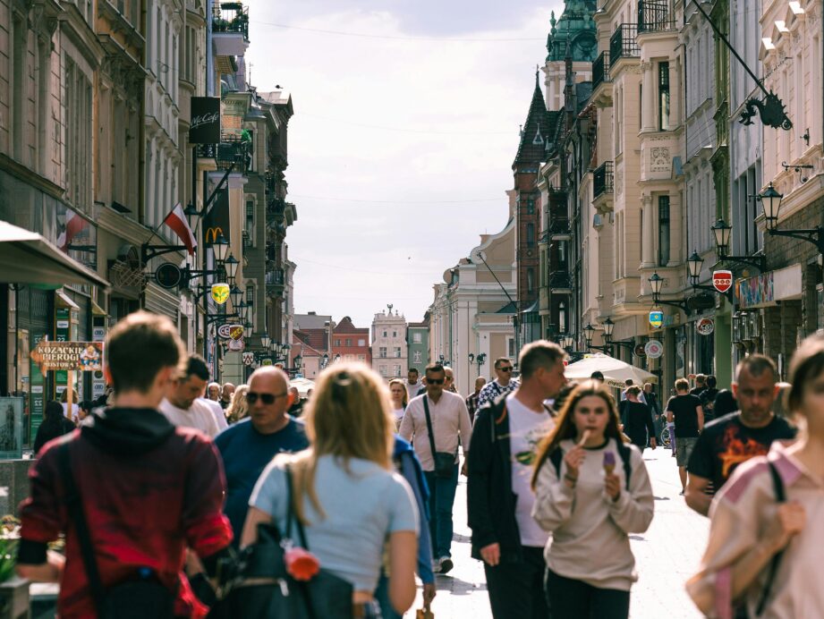ludzie na ulicy